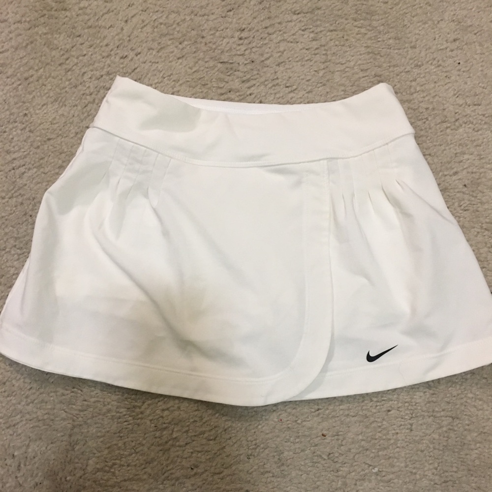 Girls Nike tennis skirt